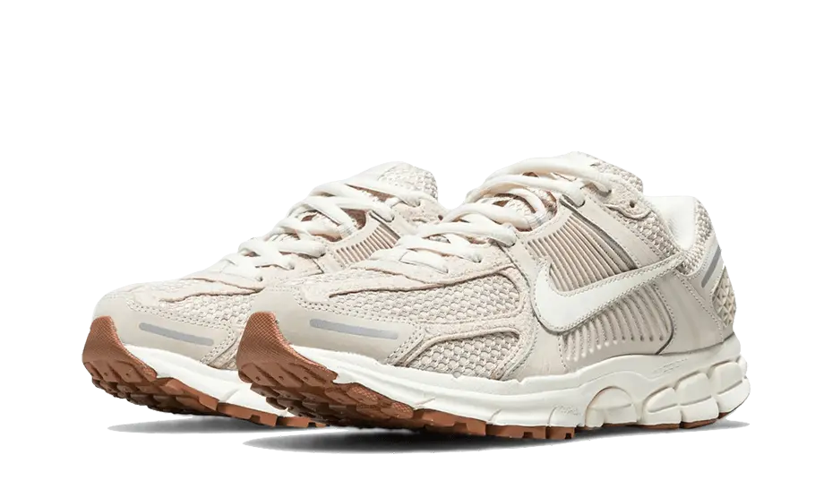 nike-zoom-vomero-5-light-orewood-brown