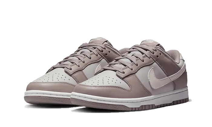 Nike Dunk Low Bone Beige 