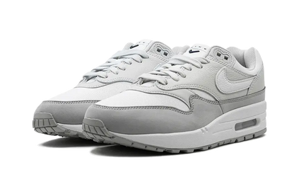 nike-air-max-1-87-lx-light-smoke-grey-w