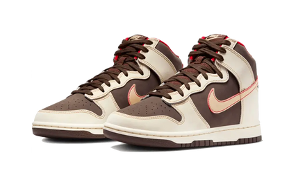 Nike Dunk High SE Baroque Brown