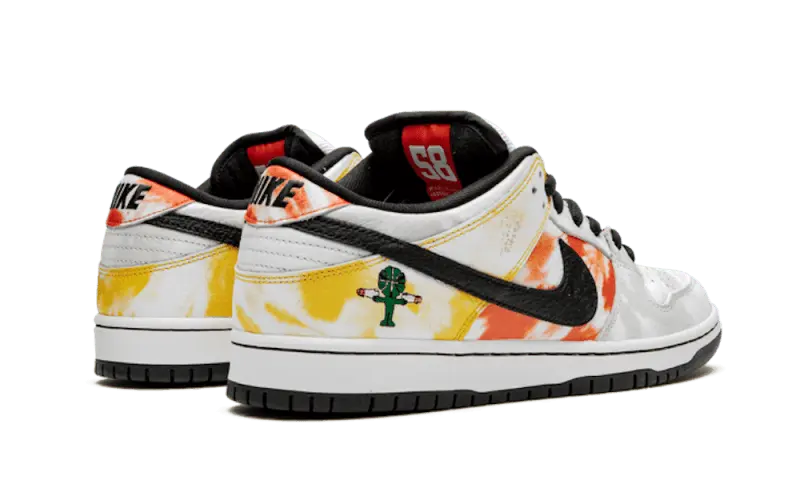 Nike SB Dunk Low Raygun Away - BQ6832-101